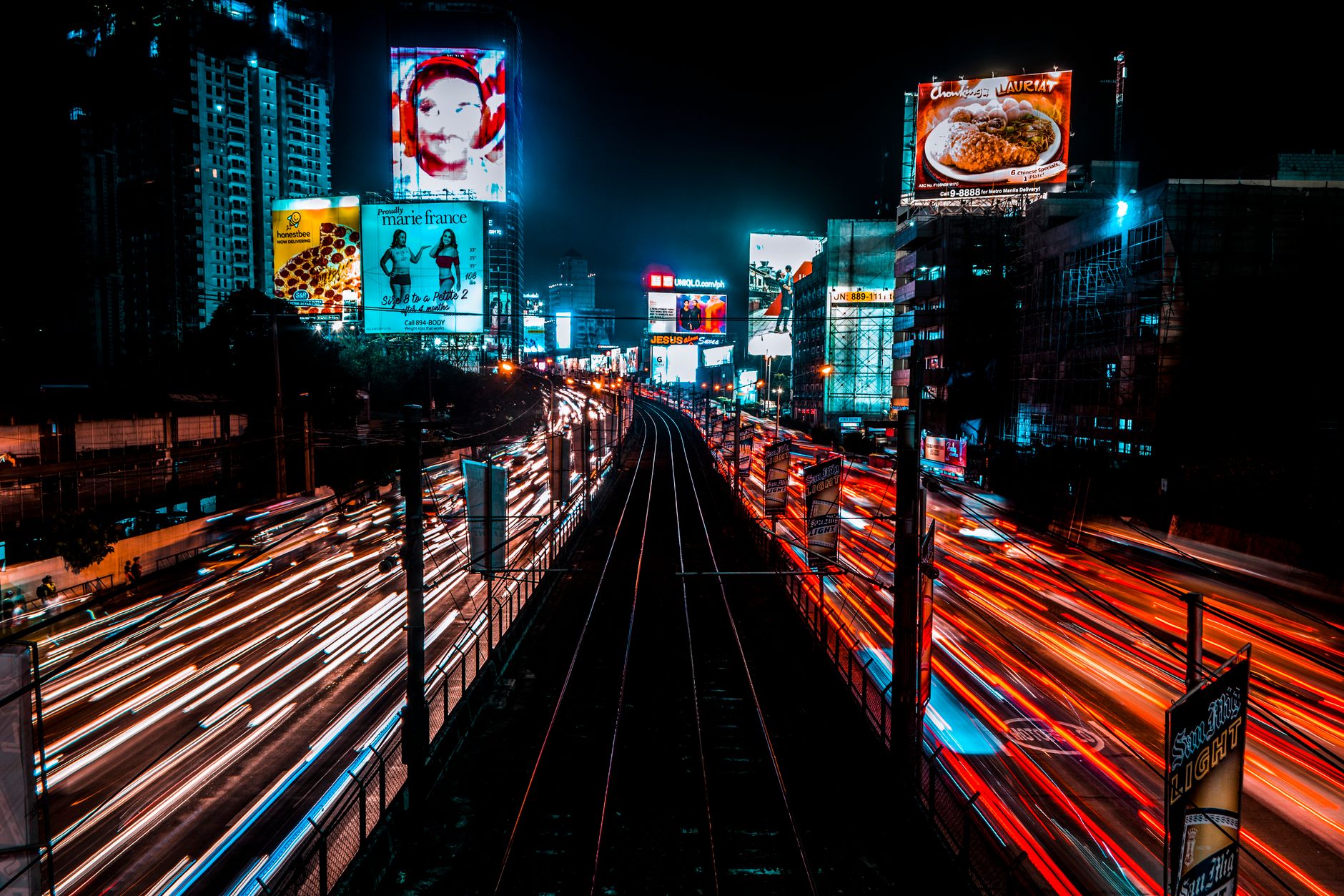 Human Billboard Jagakarsa promosi unik efektif di jalanan Jakarta Selatan